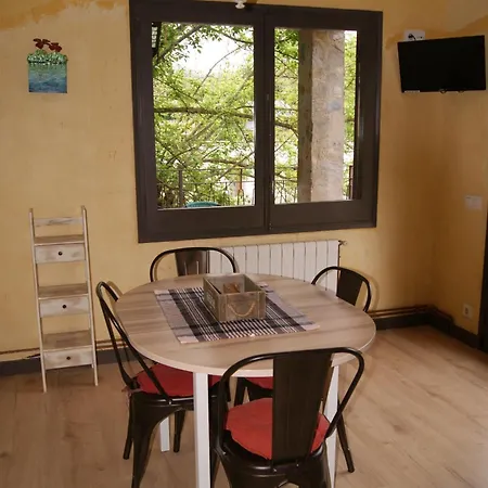 Con Encanto L'estany 2 Apartment *